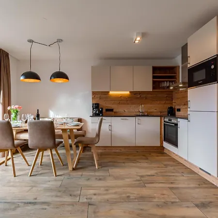 Apartment Tauernsuites Mitterwirt 212 Piesendorf