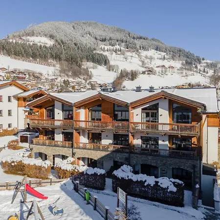 Tauern Mitterwirt 212 Διαμέρισμα *